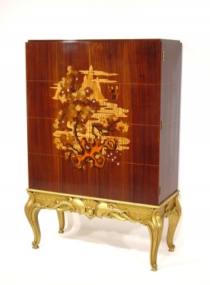 Salonschrank